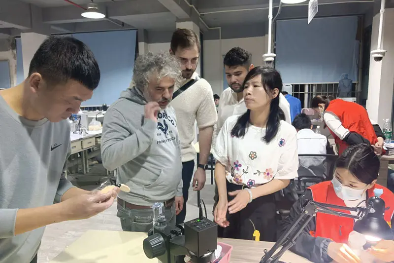 Sunlfowers Dental Lab 3