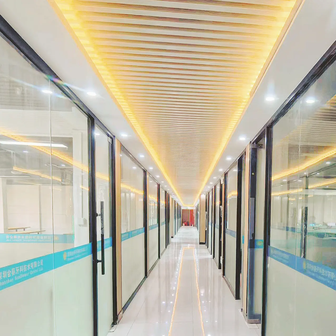 Choosing the Right Outsourcing Partner for Your Dental Lab (5).jpg